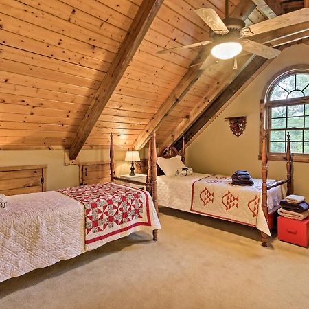 Creekside Berkeley Springs Cabin On 35 Acres! Eksteriør billede