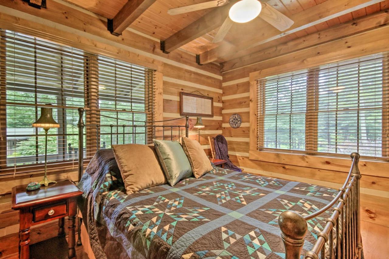 Creekside Berkeley Springs Cabin On 35 Acres! Eksteriør billede